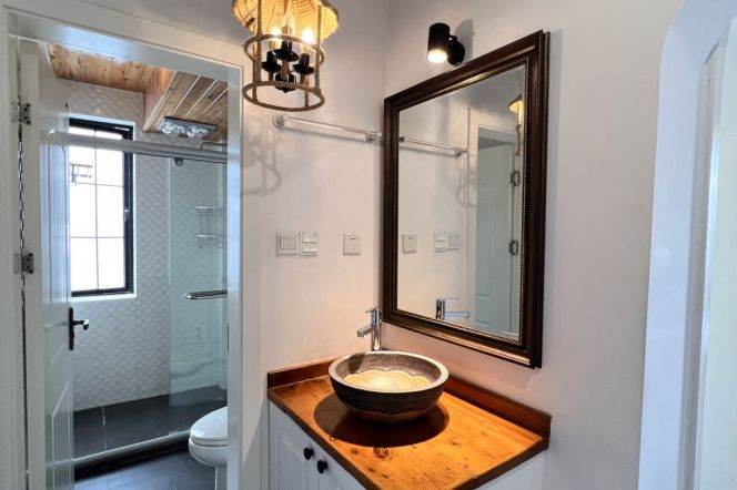Jiashan Rd. Comfy 2BR Good Layout&Natural Light 