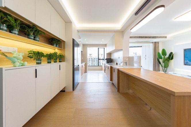 modern 2brs floor heating brand new furniture nice view beside Su zhou river line 13,14 