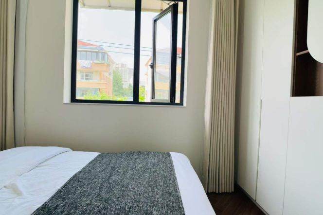 Songyuan Rd Station Bright 1Br Line10