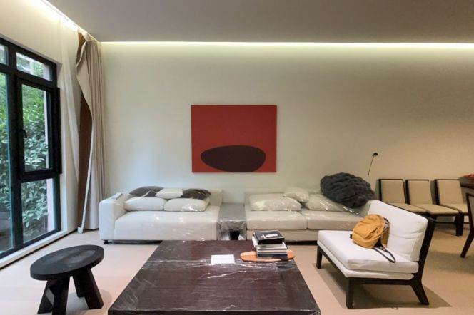 4BR Apartment in Lujiazui with Private Garden
