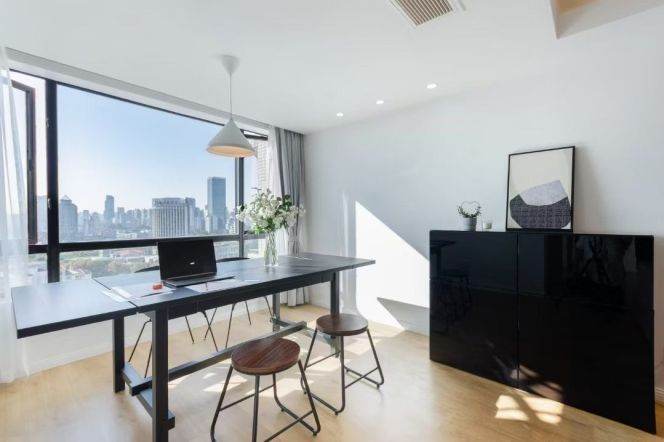 Nice view 2br,0 Distance to L1/10/12 South Shannxi Road,Iapm