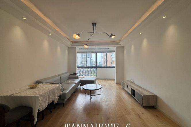 11.5K+Elevator+Spacious&Modern 2Bdrs 1bath+L3+4+10 Hongqiao Rd+Enough Light+Large Storage
