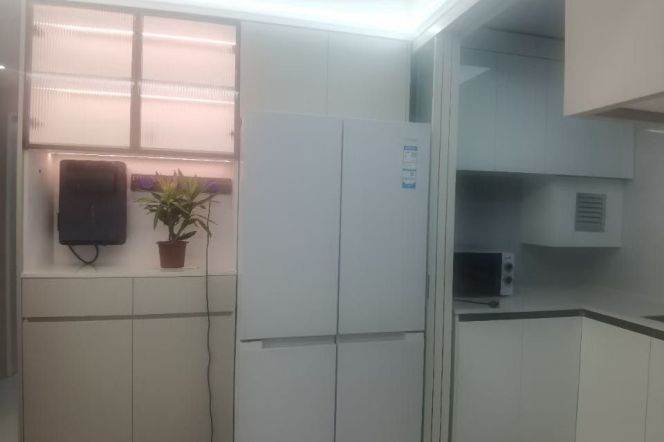 weining rd renovated 3br with a living room no elevator @L2