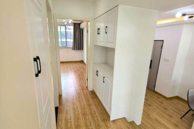 songyuan rd elevator 2Br with big living room@L10