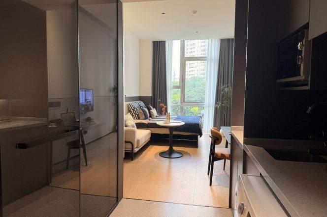 1Studio apt TOD at line 8/10 Laoximen metro convenient to Jiao'tong Uni can long and short lease