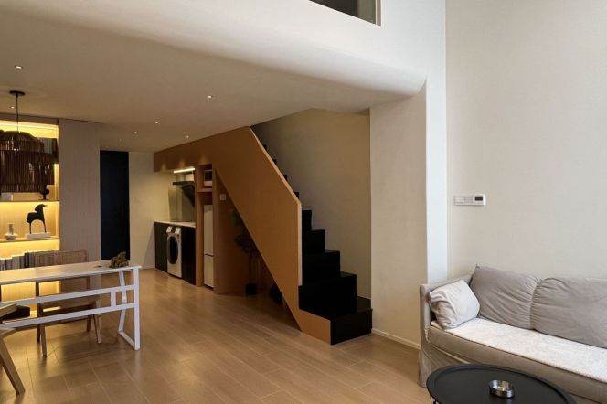 Tongji Garden -2beds -Short/Long term - elevator - Line 7 changping Road