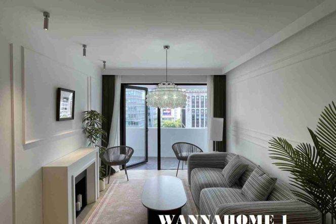 Stunning View+Modern&Bright&New 3Bdrs 2Baths Apt+West Nanjing Rd+Large Double Balconies