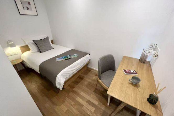 2BR near line 1/9/11 Xujiahui and Jiao'tong Uni can long and short term lease