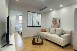 Spacious&Modern 1Bdr 1Bath Apt+5F Walk Up/L2+11 Jiang Su Rd+Zhong Shan Park+Large Closets