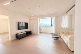 Jiaotong university spacious 3-bedroom with 22k