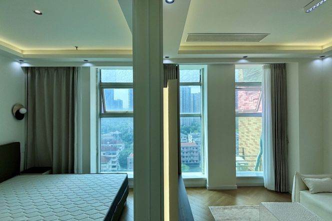 1Bdr 1bth Apt/Fabulous&Modern/ Line 8 Zhongxing Rd /Good View/parking