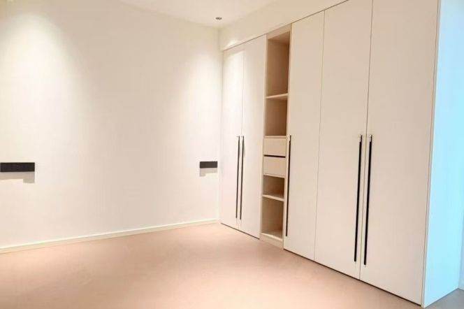 Jiaotong university spacious 3-bedroom with 22k