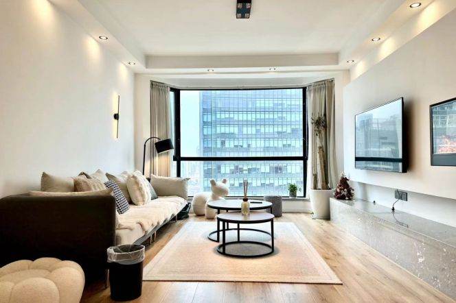 iapm/ Joffre garden 3 br Apt &oven &wall heating 25K
