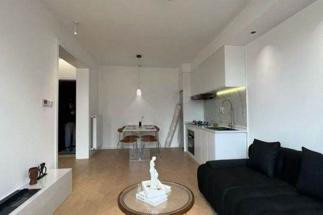 Modern 2Brs/1Lr/1Bt apt nr South shanxi rd,M1/10/12
