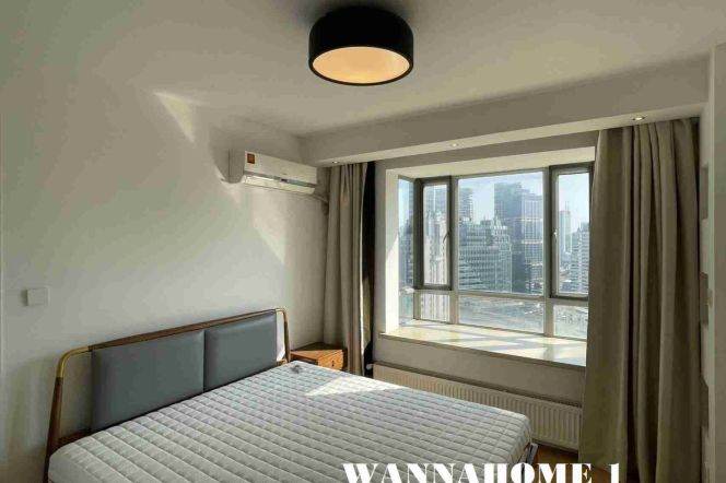 Stunning View+Modern&Really Bright 2Bdrs 1Bath Apt+West Nanjing Rd+Large Balconies+Green Compound