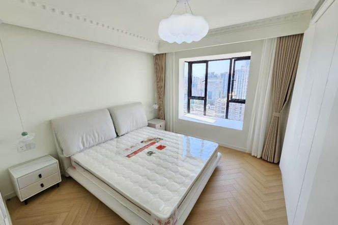 Xujiahui station morden 2-bedroom 2bt with 16.5k