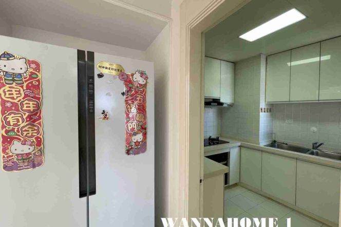 Stunning View+Modern&Really Bright 2Bdrs 1Bath Apt+West Nanjing Rd+Large Balconies+Green Compound