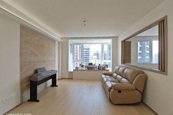 Morden&Quiet, High floor, 3Br 2Ba 150Sqm, Jiang su road, L2/11