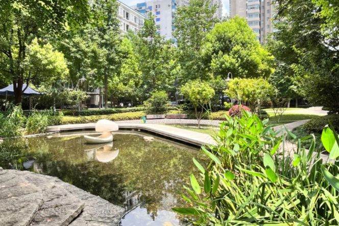 Modern decoration 1bedroom with floor heating close to Su zhou river