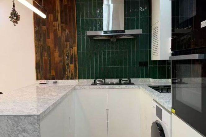 Unique 1br heritage apt nr Jing'an Temple Line 1/2/7