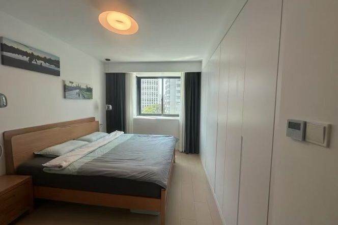 Jiaotong university spacious 3br2bt good situation with 22k