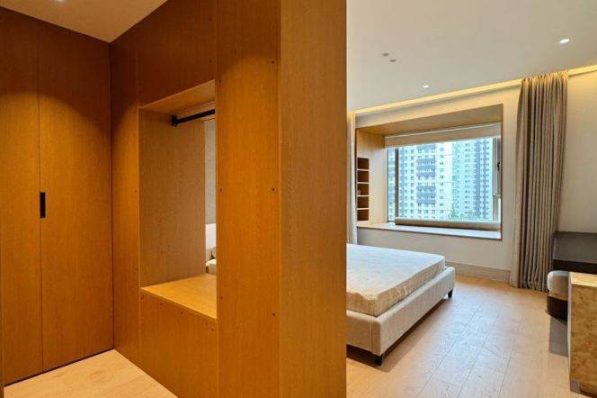 Modern decoration 3brs with floor heating in pudong