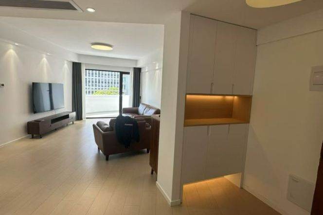 Jiaotong university spacious 3br2bt good situation with 22k