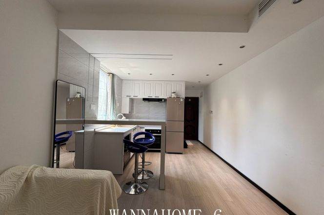 7K+Spacious&Modern 1Bdr 1Bath Apt+L14 Wu Ding Rd+Jing An Temple+Floor Heating+Large Storage