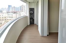 Jing'an, 2br, 1ba,walk-in closet, big indoor balcony | 7 mins walk to L2/11 Jiangsu Rd St