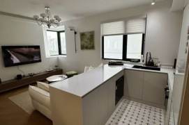 Suzhou Creek cozy 2Br wt floor heating,dishwasher