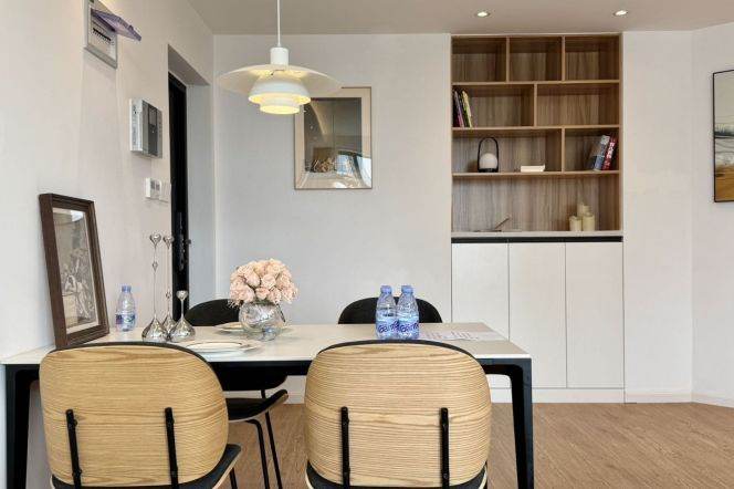 Quality 2br high-rise @Jing'an   Line 13/14   