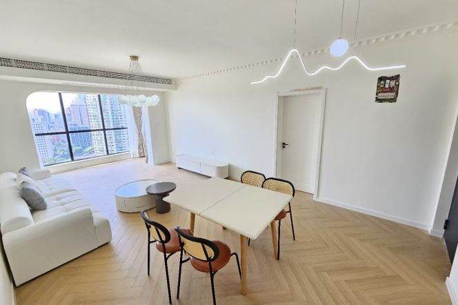 Xujiahui station morden 2-bedroom 2bt with 16.5k