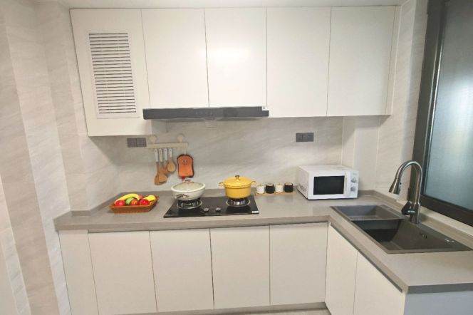 1bedroom near line 11 Shanghai University& tong'ji Uni for long/short lease