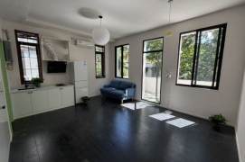 Big Balcony Green view 1BR APT Yongjia Rd 7.5k