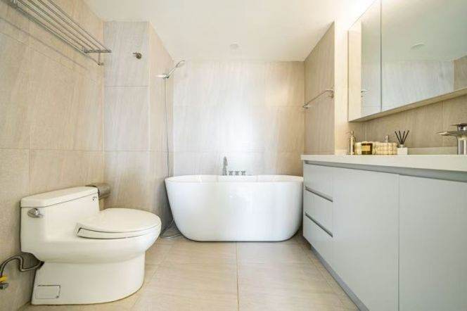 Wutong District, IAPM Mall, a large 3-bedroom apartment, with expansive views，L1-10-12