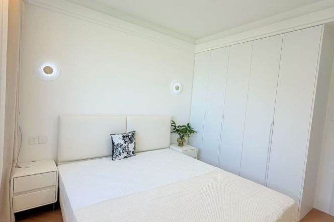 newly renovated 1br Nr zhongshan park M2/3/4