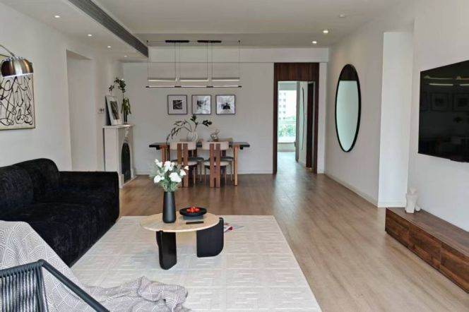 Suzhou Creek,near the bund,spacious 3Br2Bt wt floor heating 