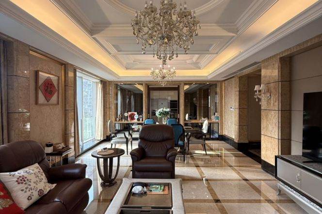 The Bund of Huangpu River, a large 3-bers apartment, with greenery visible from the windows.