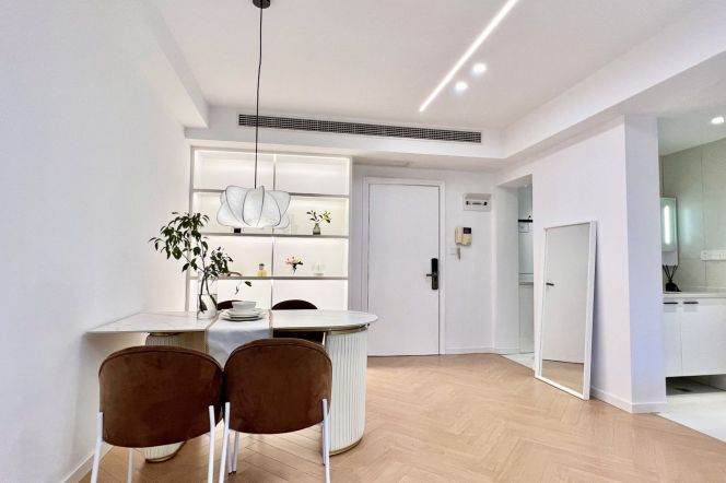 Nice Compound Elevator 2Br/2Lr/2Bt@L2/3/4 Zhongshan Park Station 