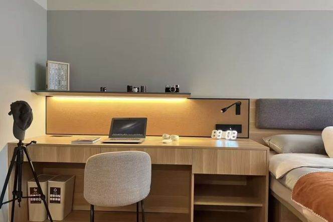 1Large Studio near line 8 Huang'xing Park and Fu'dan Uni can long and short term lease