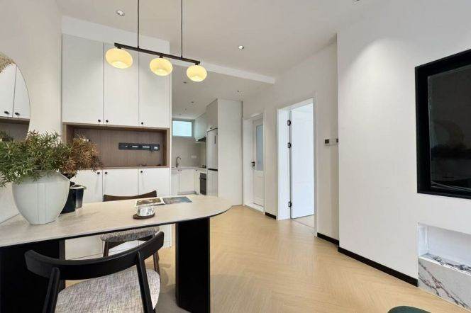 Modern decoration 1bedroom with floor heating and balcony in central downtown