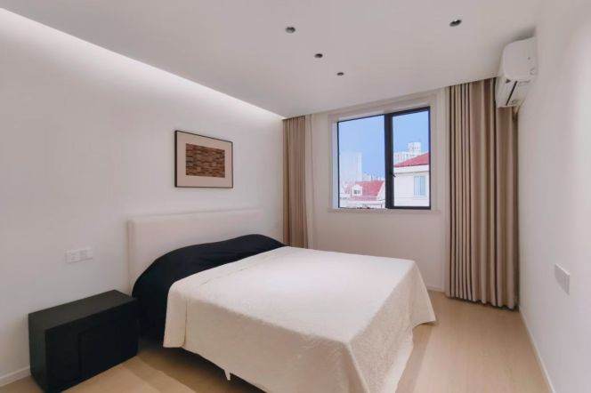 hongqiao rd station one bedroom