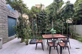 3 Brs, 2 Baths, Facing south with Natural Light/Private Garden/Oven @ Weining Metro L2