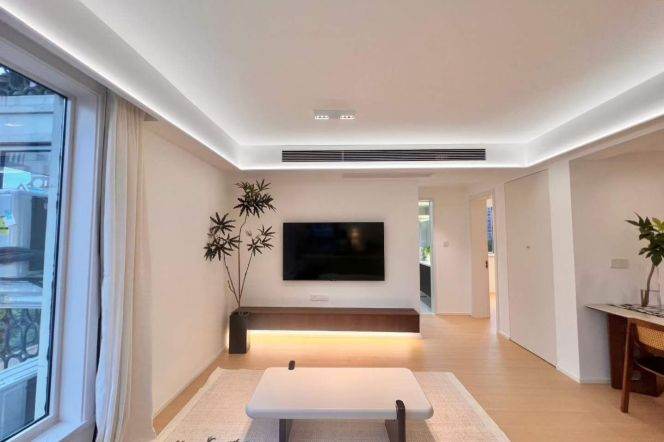 Caoyang rd/spacious 2BR 2LR/all bright room/elevator,@L11/14/3/4