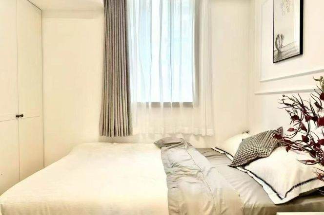 Floor heating 1BR +Yard Xiangyang(s) Rd 6.8k