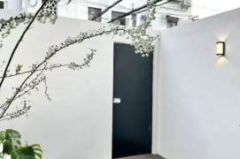 Nice yard 1Br/1Lr/1Bt apt nr Jiashan rd,M1/9/10/12