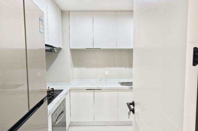 modern big 2brs floor heating modern furniture beside Huang pu river