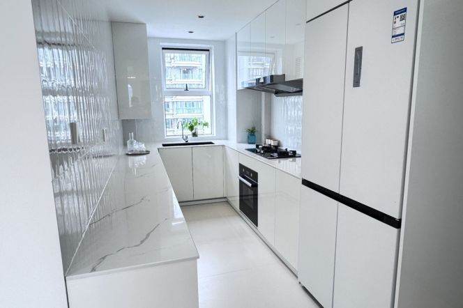 modern big 3brs floor heating modern furniture nice view beside Huang pu river 