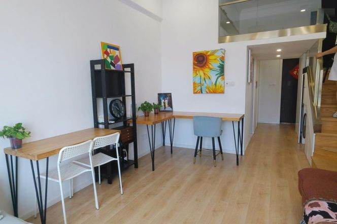 Unique & Modern loft 1-bedroom near NYU shanghai+ Wellington shanghai. L 6/8/11
