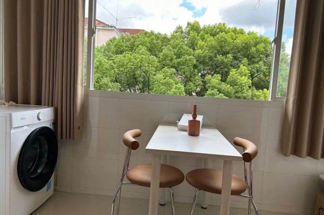 1bedroom with balcony, near subway L4,6Lancun ,Pudu Plaza and Renji Hospital